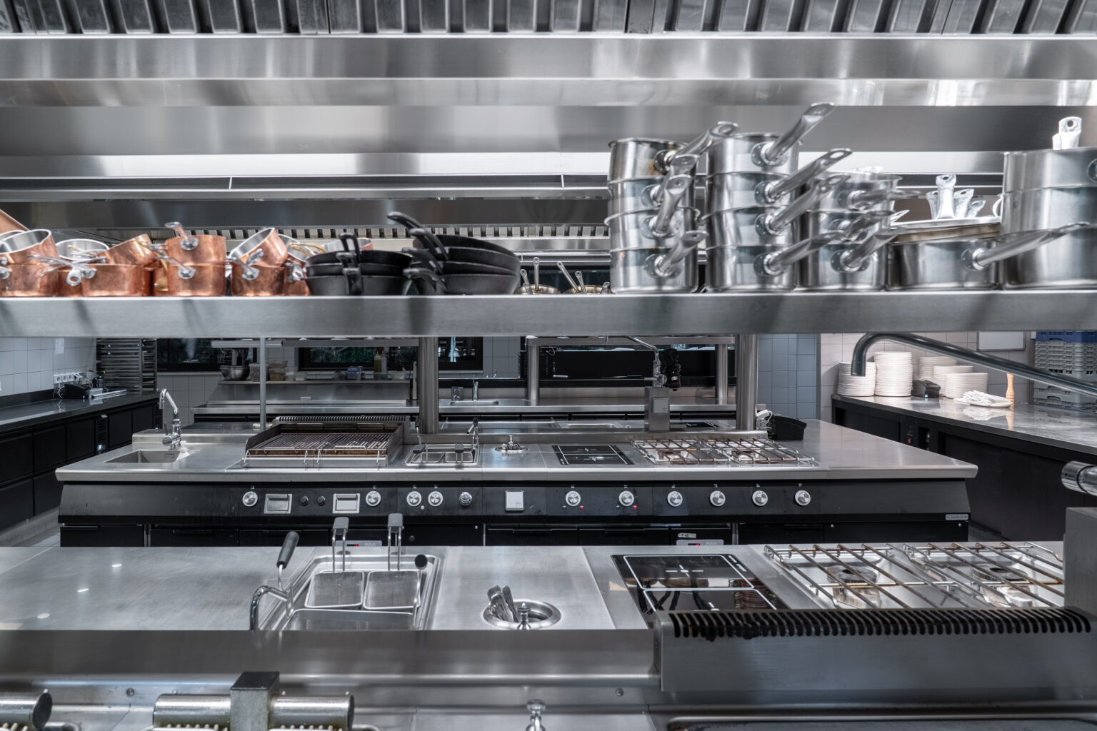 yiamouris_AY58727-HDR